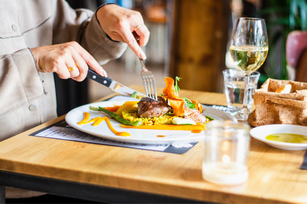 Dining Single Customer